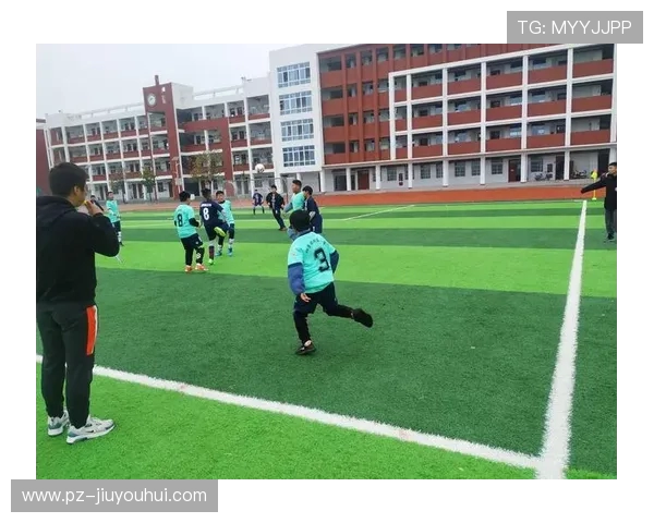 双人足球舞海口：激情碰撞与创意融合的运动盛宴