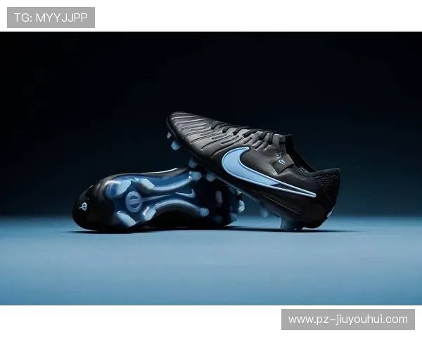 时尚与运动并存 女款足球鞋让你酷炫登场提升赛场魅力